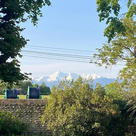 D'hote 1787 : Les Terrasses Des Pyrenees * Laloubere